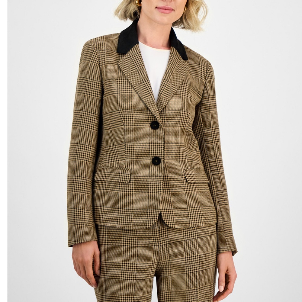 NWT Kasper Camel &  Black Blazer